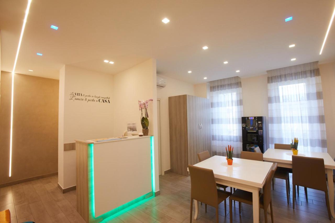 Bed And Breakfast Napoli Bracco Exterior foto